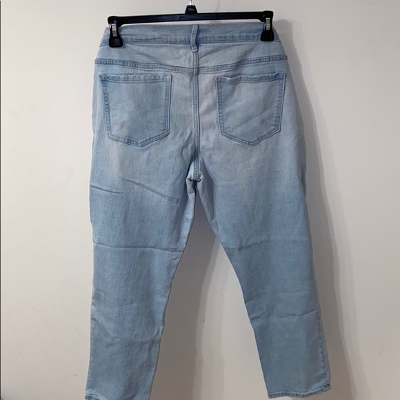 Old Navy Boyfriend Jeans - Picture 4 of 5